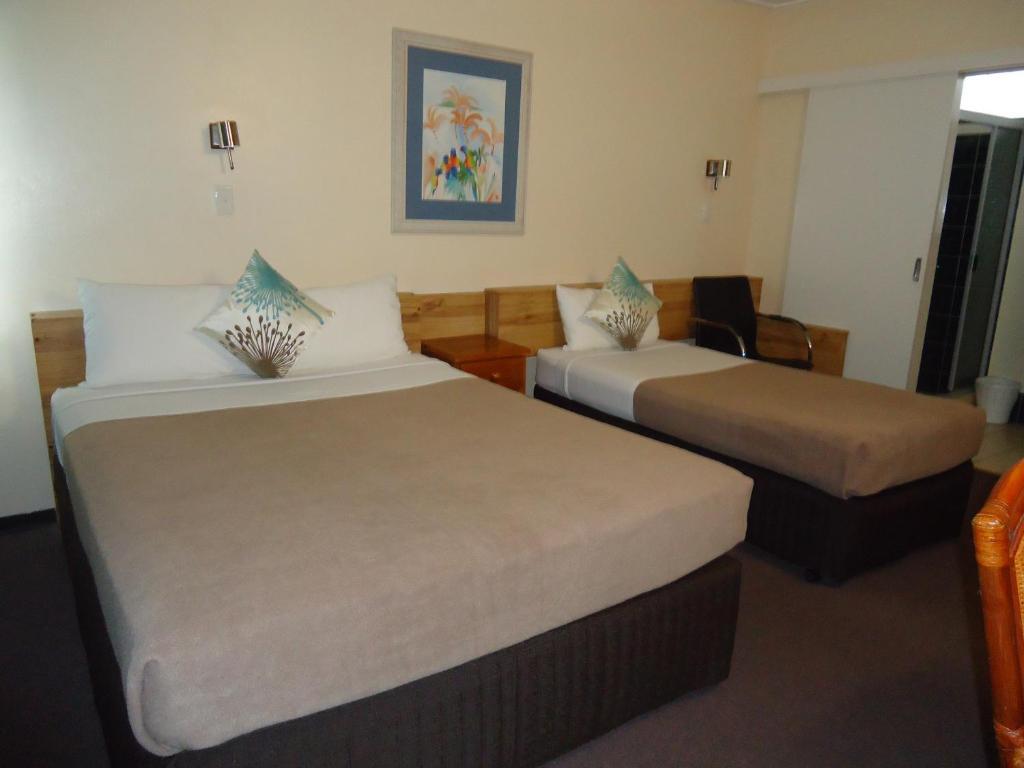 Moondarra Motel Innisfail Szoba fotó