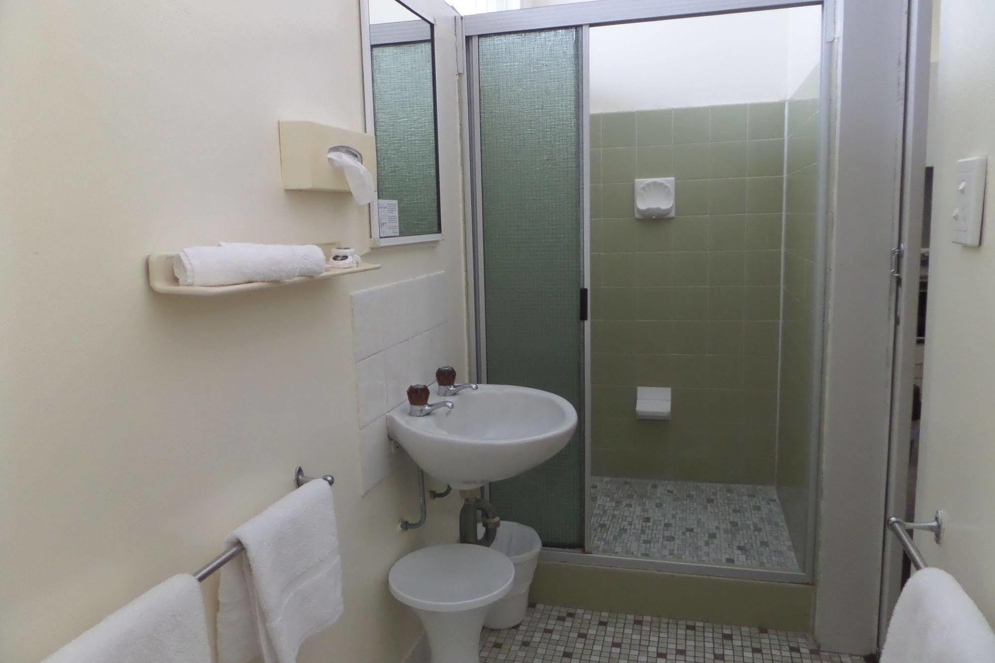 Moondarra Motel Innisfail Kültér fotó