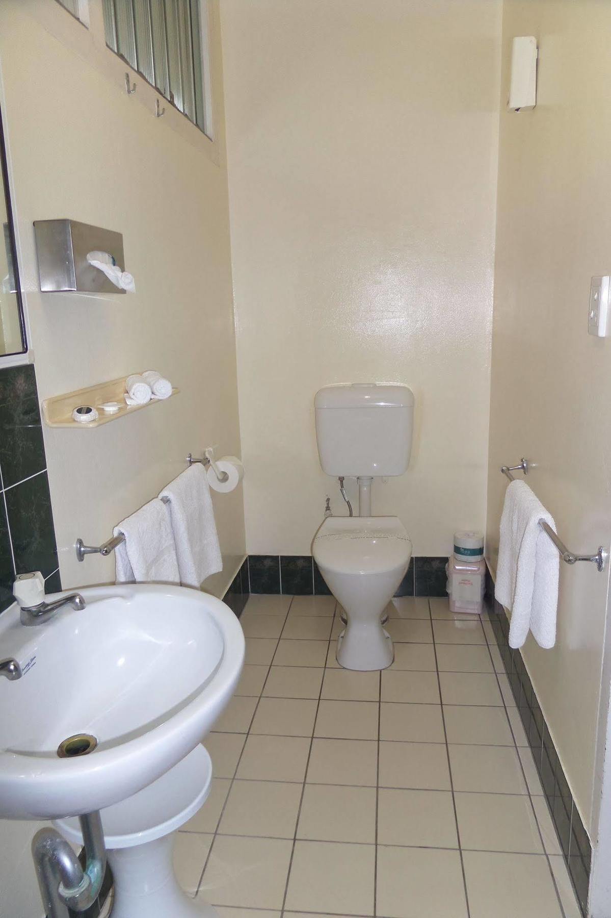 Moondarra Motel Innisfail Kültér fotó